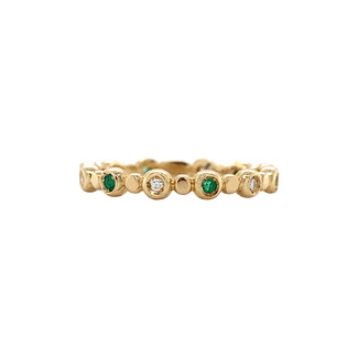 Gouden ring met smaragd en diamant