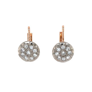 Rose-gold earrings with diamond