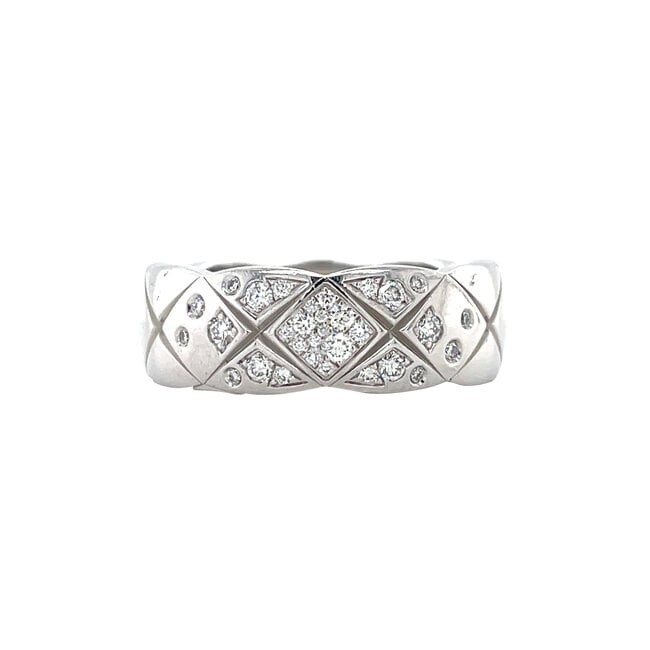 White gold Chanel ring coco crush 18 karat