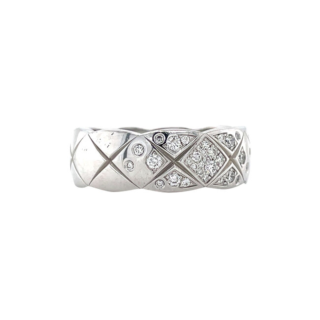 White gold Chanel ring coco crush 18 karat