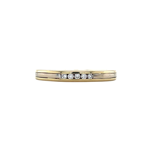 Goldener Ring mit Diamant 14 Karat