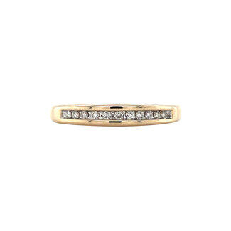 Gouden rijring met diamant