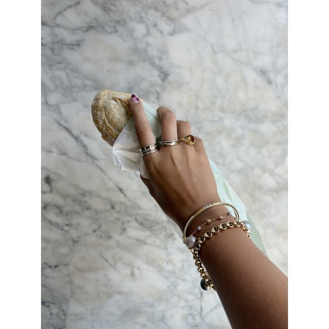 Golden hammered ring with diamond 14 kt