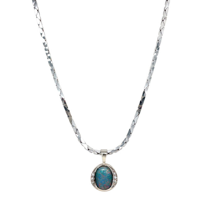 Witgouden collier met opaal hanger 50.5 cm 18 karaat