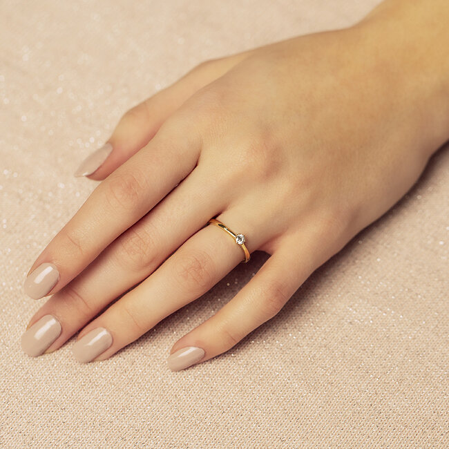 Geelgouden solitair ring met diamant 14 krt