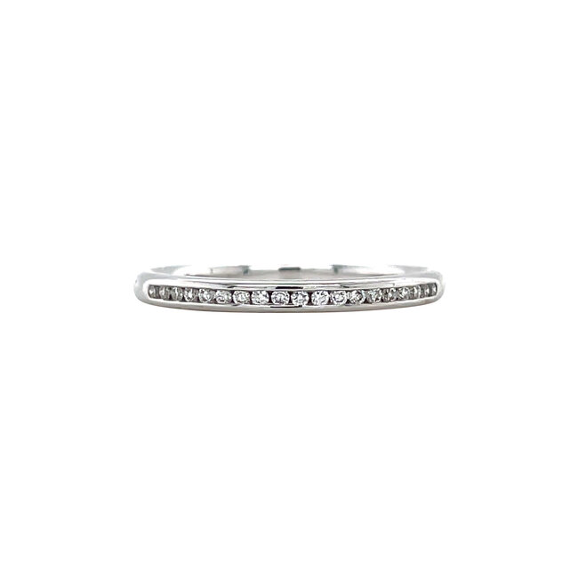 Weißgoldene Schienenring mit Diamant 14 kt