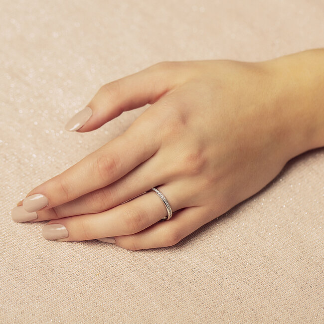 Witgouden rail ring met diamant 14 krt