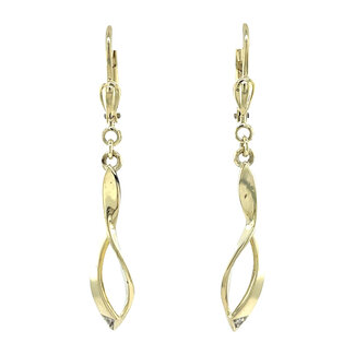 Gouden oorhangers met diamant