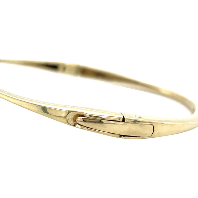 Gouden bangle met diamant 14 karaat
