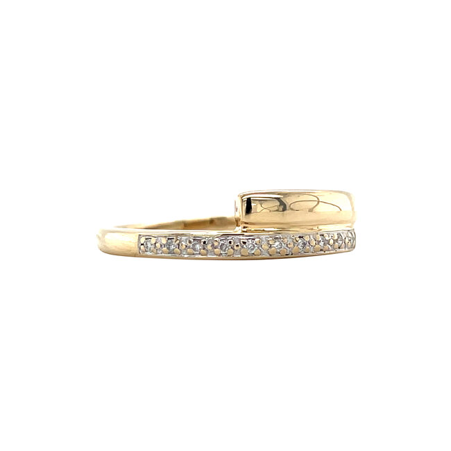 Gouden ring met diamant 14 karaat
