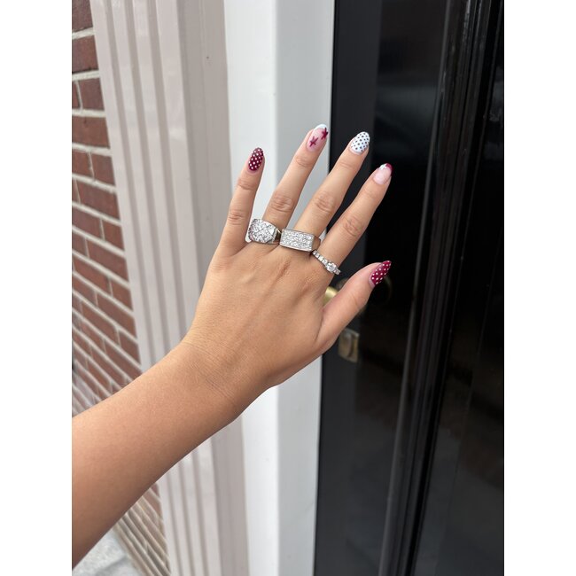 Witgouden ring met diamant 14 karaat