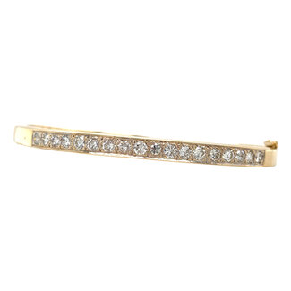 Golden bangle with diamond