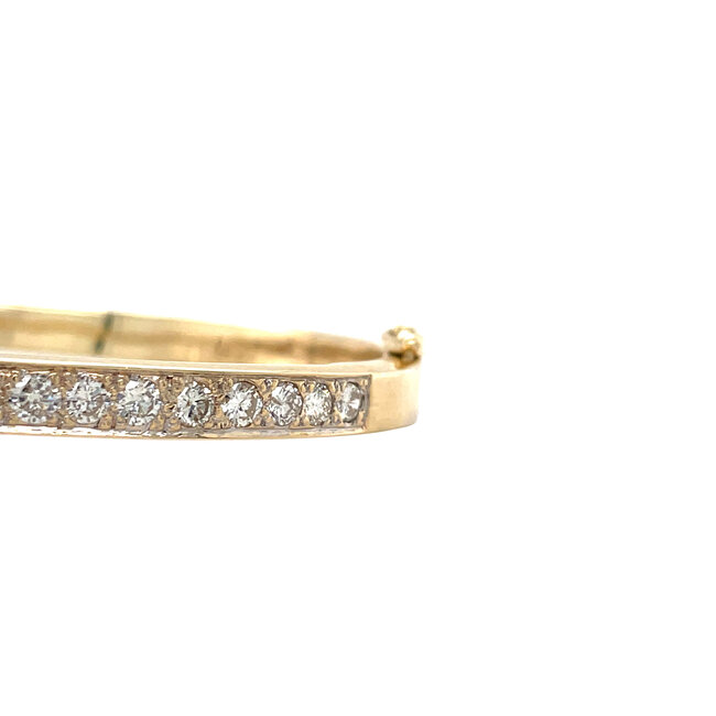Gold bangle with diamond 14 karat