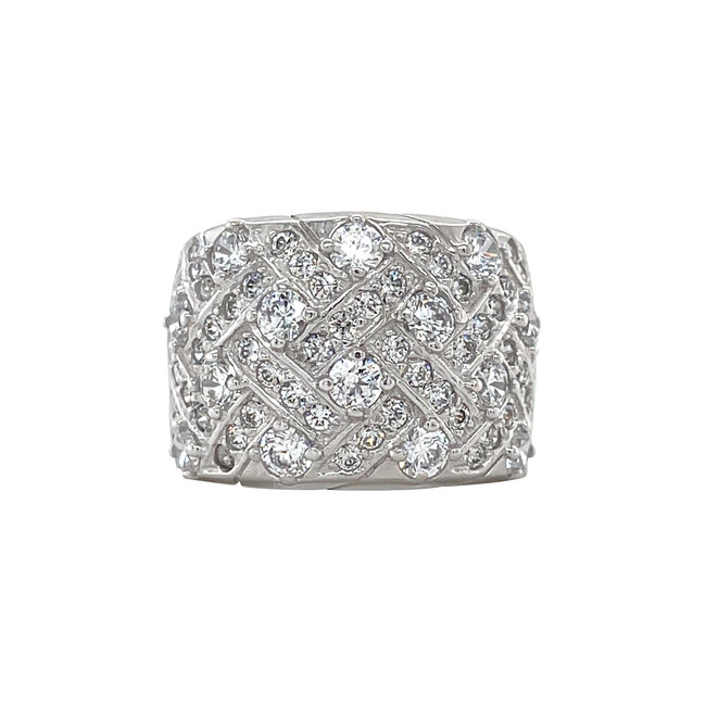 White gold ring with zirconia 14 karat