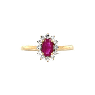 Goldener Entourage-Ring mit Rubin und Diamant 14 kt
