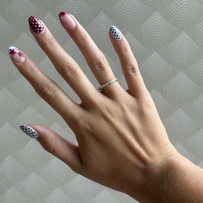 Gelbgoldene Schienenring mit Diamant 14 kt