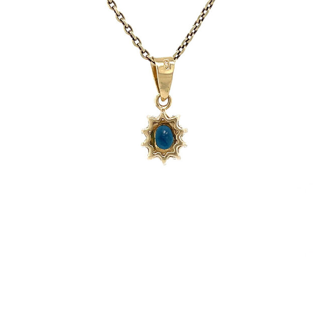 Gold entourage pendant with zirconia 14 karat