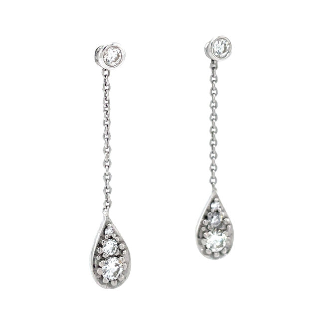 White gold ear pendants with diamond 14 kt