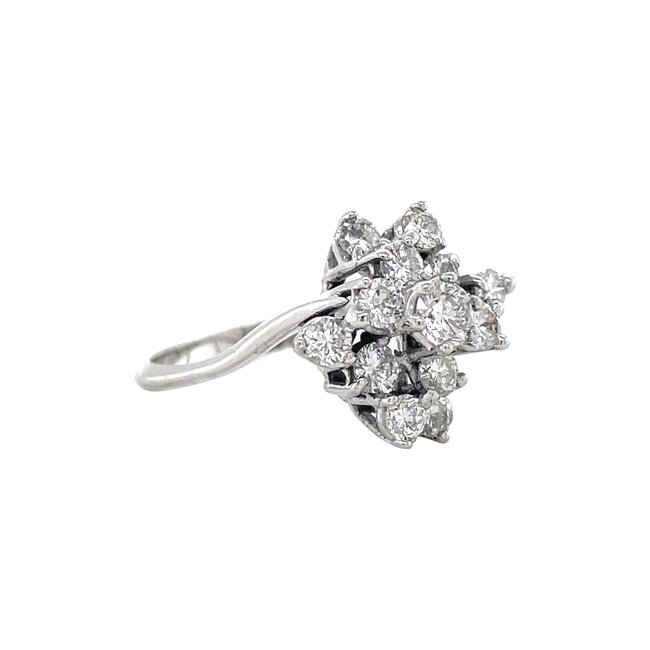 White gold ring with diamond 14 karat