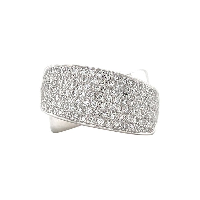 White gold ring with diamond 18 karat