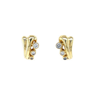 Gold zirconia stud earrings