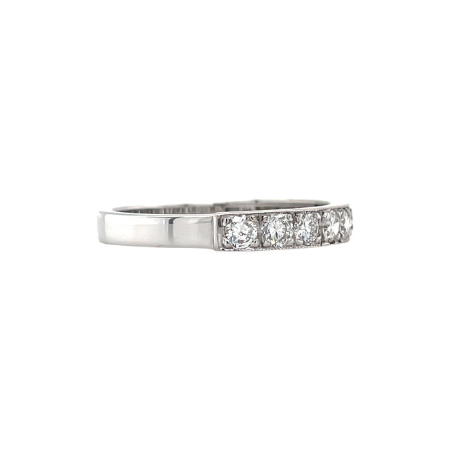 White gold row ring with diamond 14 karat