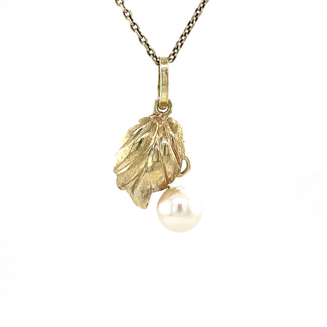 Gouden hanger met parel 14 karaat