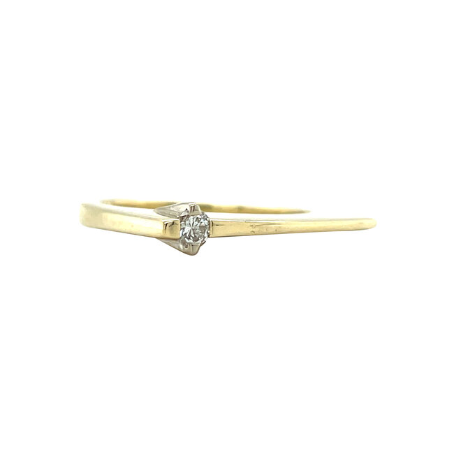 Gold ring with diamond 14 karat