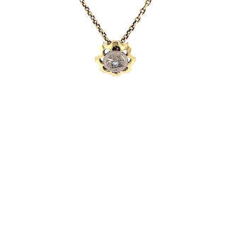 Gold pendant with diamond