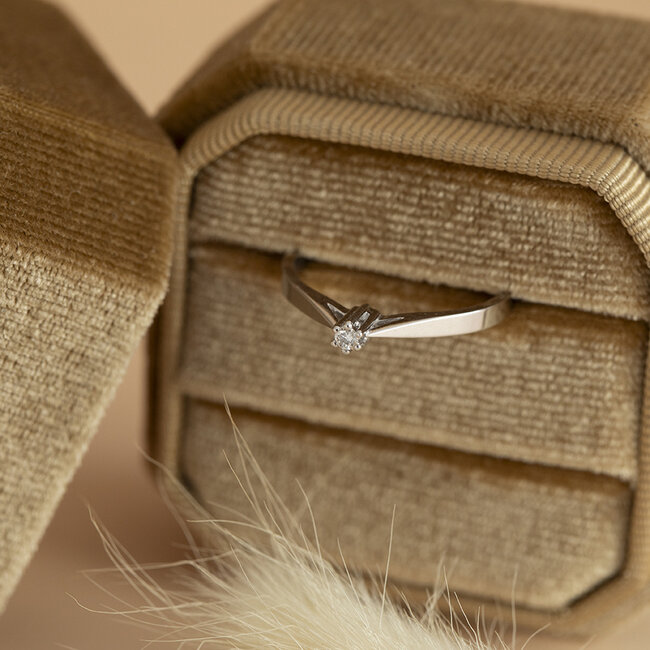 Witgouden solitair ring met diamant 14 karaat *nieuw