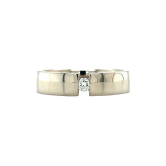 white gold prong-set diamond ring