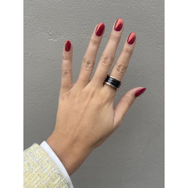 Rosegouden Bvlgari ring B.zero1 keramiek 18 karaat