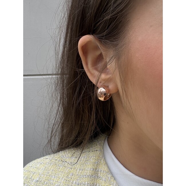 Rose gold earrings 14 karat