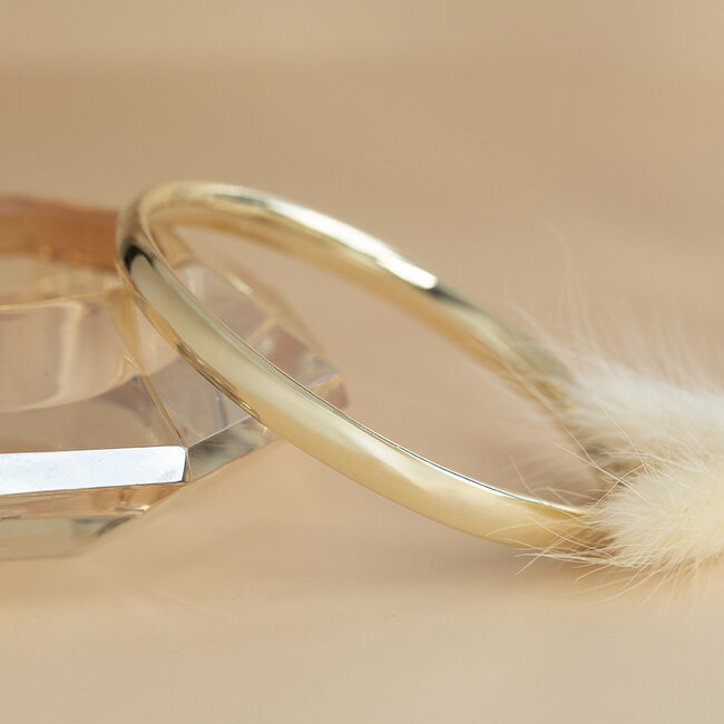 Gold smooth bangle 14 karat