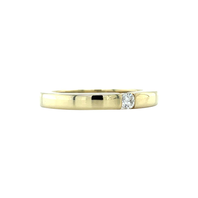 Goldener Ring mit Diamant 14 Karat