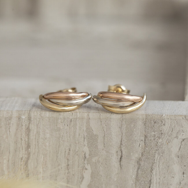 Tricolour gold stud earrings 14 karat