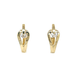 Gold ear jewelry with zirconia