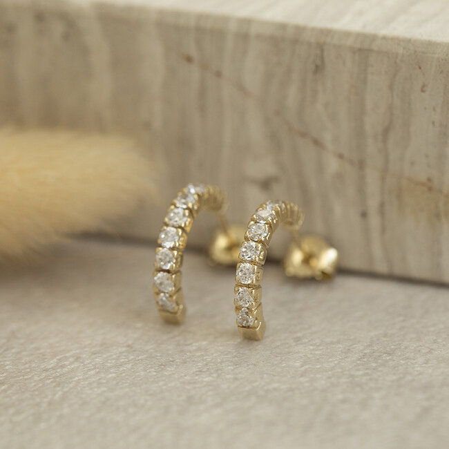 14 karat gold stud earrings with zirconia