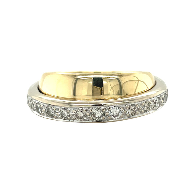 Gold ring with diamond 18 karat