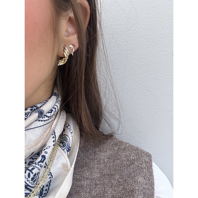 Gold stud earrings 14 karat