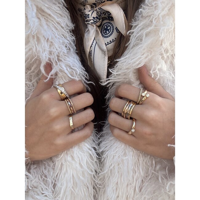 Tricolour gold ring 18 karat