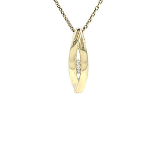 Gold diamond pendant