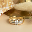 Goldener Ring mit Diamant 18 Karat