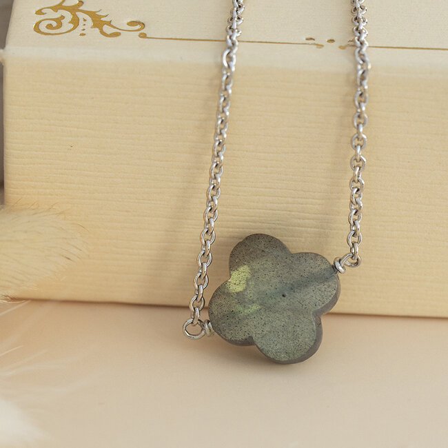 Weißgoldenes Armband Labradorit 20,5 cm 18 Karat