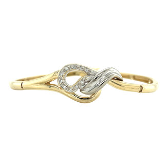 Gold diamond bracelet