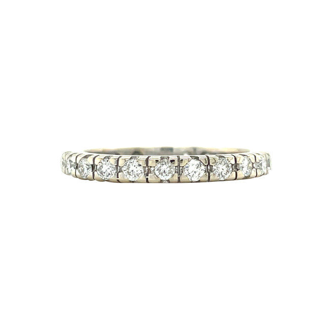 White gold alliance ring with diamond 18 karat