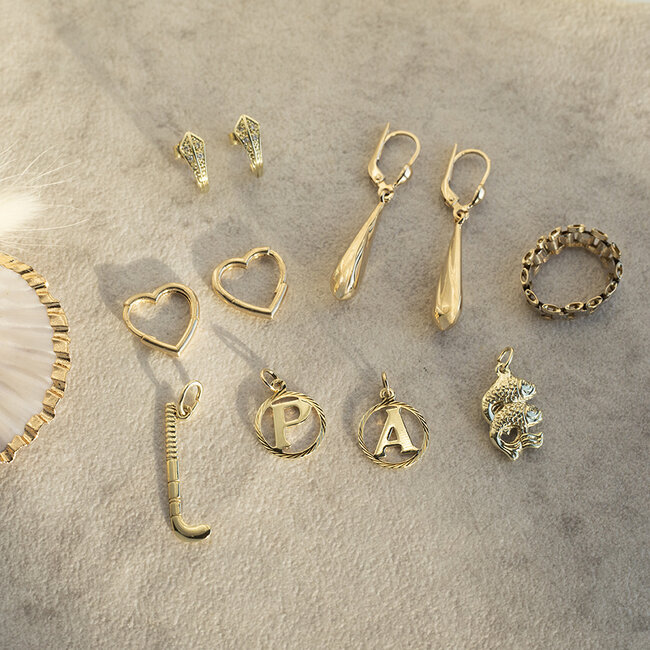 Goldene Ohrringe 14 Karat