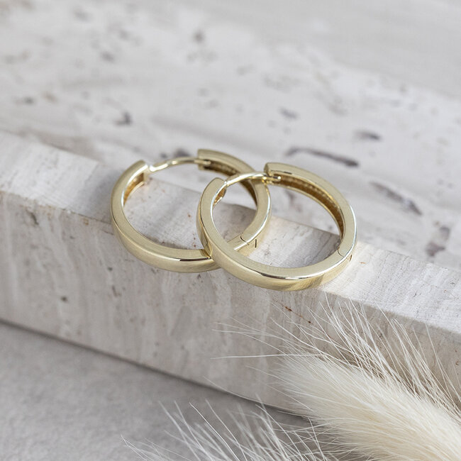 Goldene Ohrringe 14 Karat