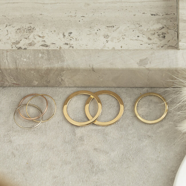 Smooth gold (stacking) ring 14 karat