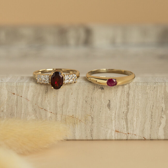 Gold ring with ruby 14 karat